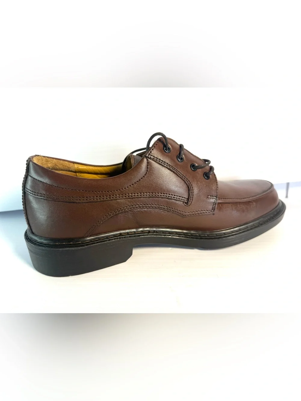 Barrington classic brown